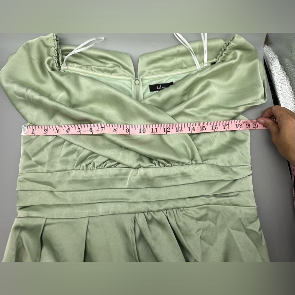 Lulus Womens Off the Shoulder Dress Asymmetrical Hem Satin Green - Picture 12 of 13